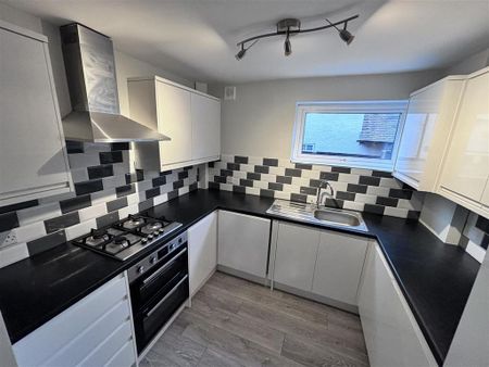 2 bedroom house to rent - Photo 4