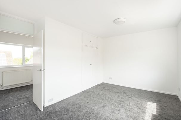 2 bedroom flat to rent, Available unfurnished from 14/10/2024 - Photo 1