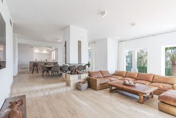 4 bedroom luxury Detached House for rent in Manilva, Andalusia