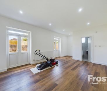 6 bedroom property to rent - Photo 2