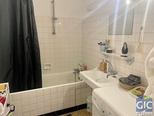 Location Appartement 3 pièces 79m² - Photo 1