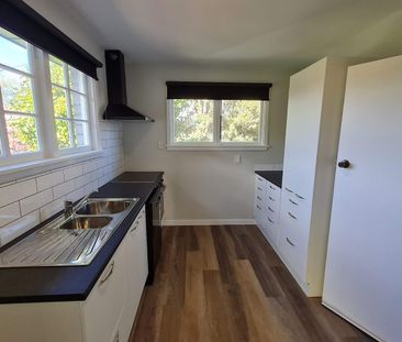 12 Lothian Street, Ilam - Photo 2