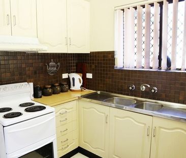 125 Brebner Drive, West Lakes - Photo 5