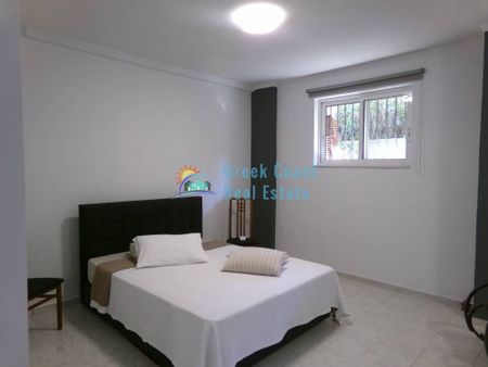 Studio/Γκαρσονιέρα για ενοικίαση Κέντρο (Ρίο) - Photo 4