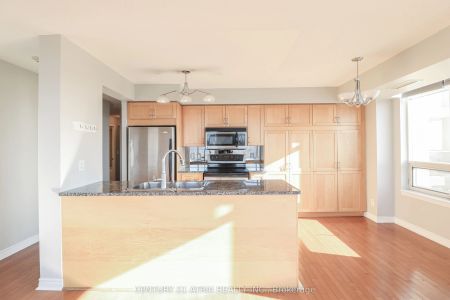 18 Kenaston Gardens #1309 - Photo 5