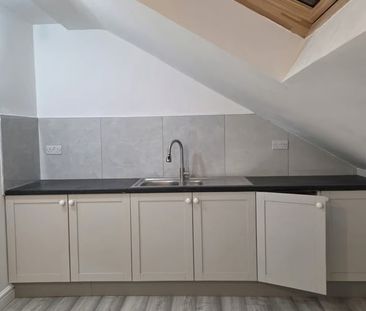 4 Bed Detached House, Kensington Street, M14 - Photo 6