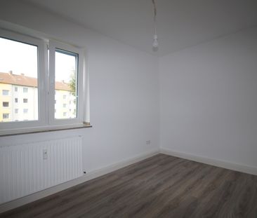 Hier wird umgebaut! Sanierte 3-Zimmer-Wohnung mit Balkon - Foto 3