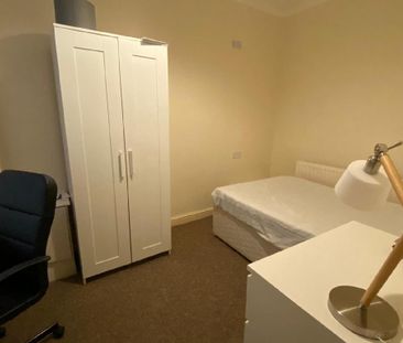 4 bedroom house to rent - Photo 6