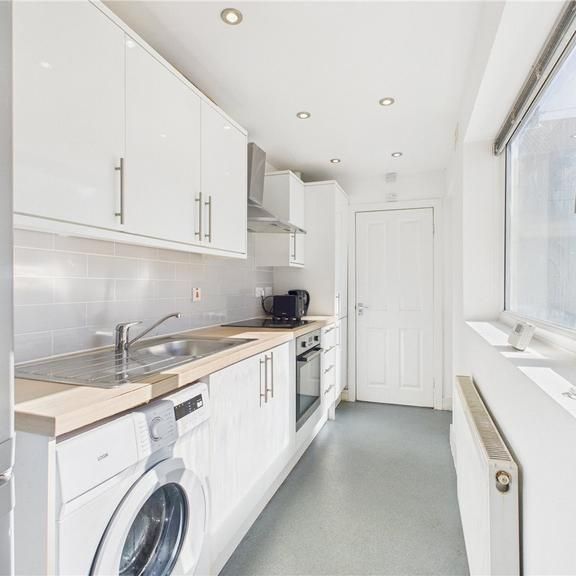 3 bedroom house to rent - Photo 1
