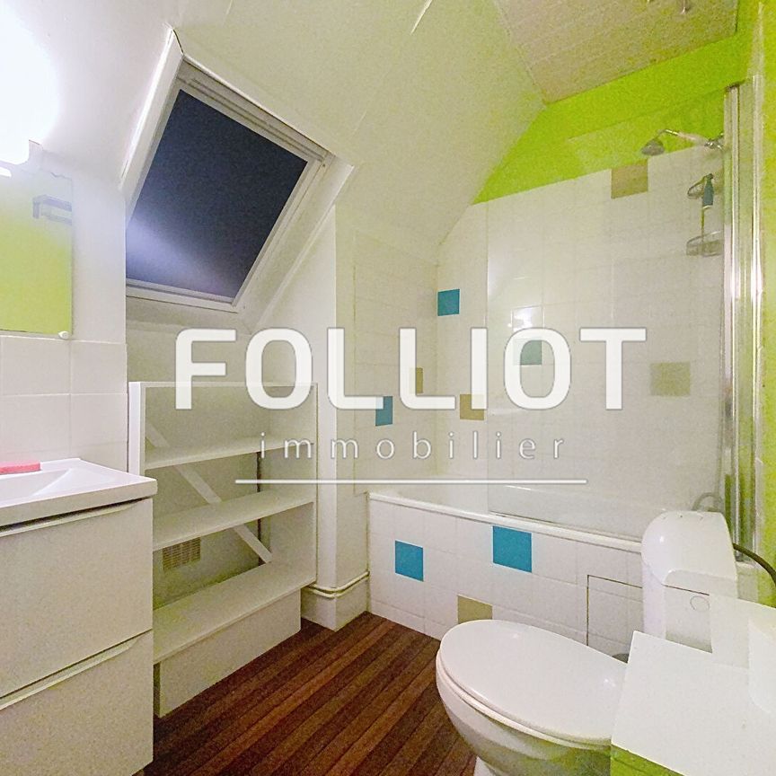 Charmant f1 meublé, rive droite, en résidence sécurisée - Photo 1