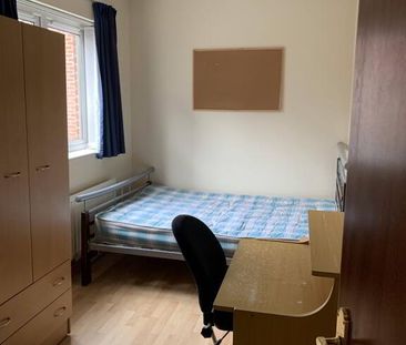 54 Donnybrook St, Belfast, BT9 7DD - Photo 3