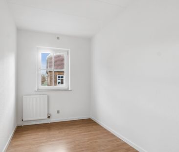 Charmerende og moderne bolig med altan - Foto 4