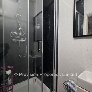8 Bedroom Kensington Terrace - Photo 1