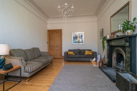 4 bedroom terraced house to rent - Photo 3