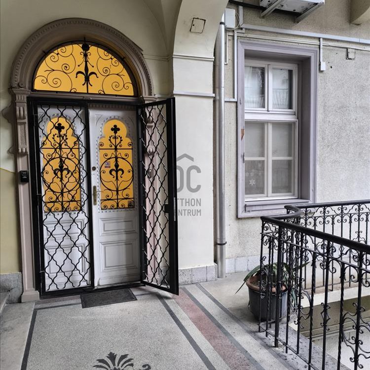 Kiadó jó állapotú lakás - Budapest VI. kerület - Photo 1