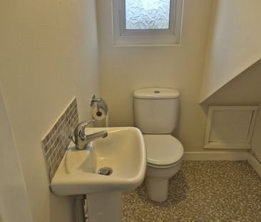 Townfield Lane, FRODSHAM - Photo 6