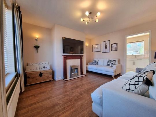 2 bedroom private hall to rent - Photo 1