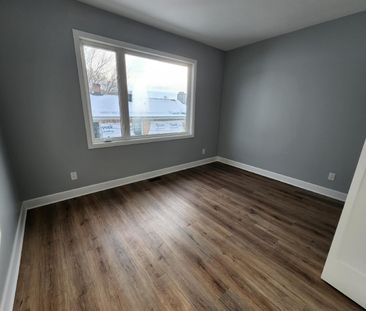 144 Montfort Street - Photo 1