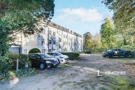 2 bedroom apartment to rent Weihurst Court, Carshalton Road, Sutton, SM1 - Photo 2