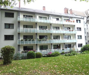 *** Modernisierte 2-Zi-Wohnung mit Balkon in zentraler, dennoch ruh... - Photo 5