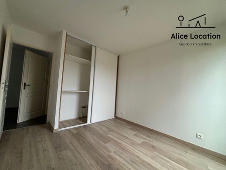 Location Appartement 4 pièces 85m² THONON LES BAINS 74200 - Photo 5