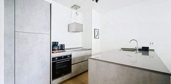 Appartement te huur in Brussel voor € 1.960 met 2 slaapkamers - Photo 2