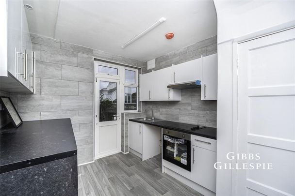 House share to rent - Photo 1