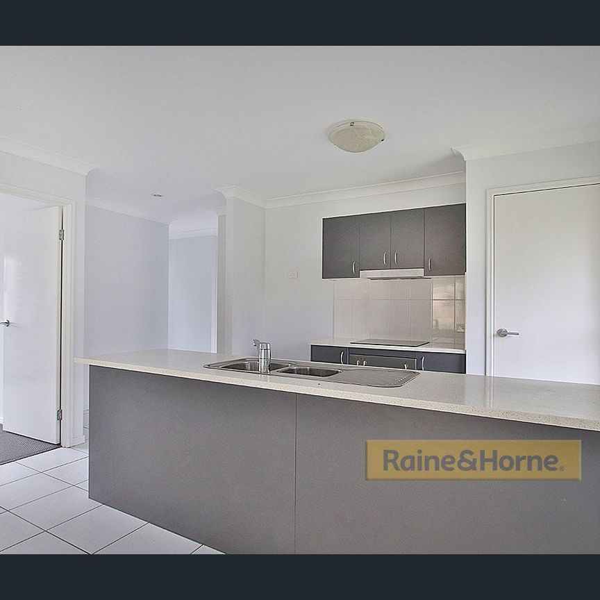 FAMILY HOME FOR RENT - Photo 1