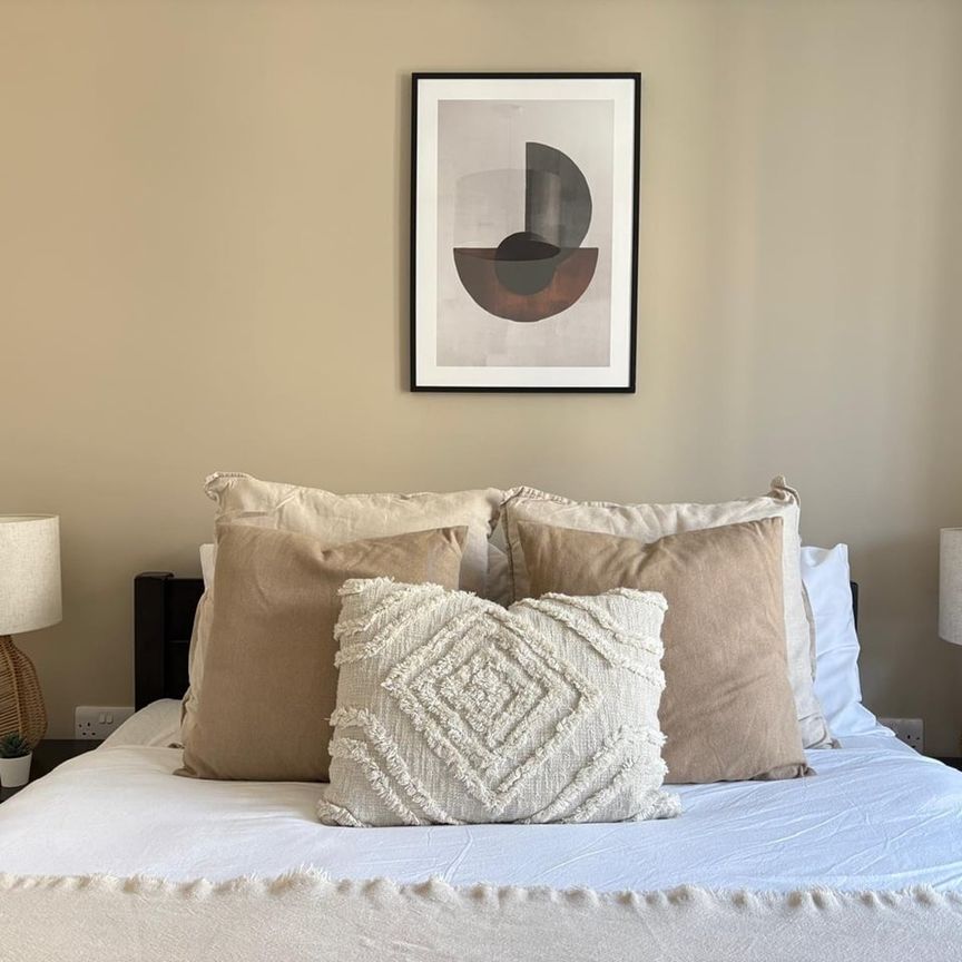 1 Bed Flat, Empire House, NW9 - Photo 1