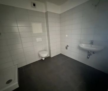 Großzügige 2-Zimmer Genossenschaftswohnung mit Balkon! - unbefriste... - Photo 2