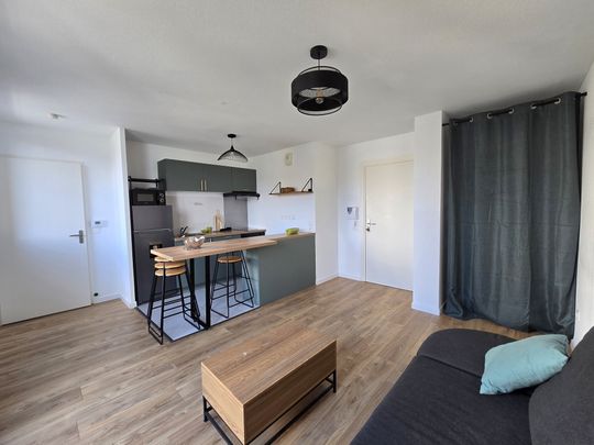 Location Appartement 2 pièces 41m² GRADIGNAN 33170 - Photo 1