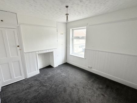 Walton Road, Lowestoft - Photo 2