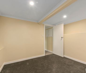 Central Apartment - Photo 2