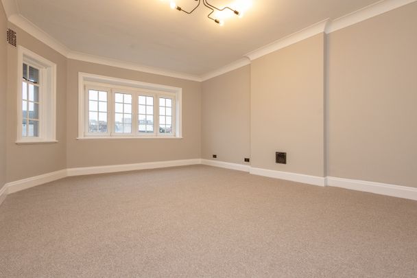 4 bed flat to rent in Richmond Hill, Bournemouth, BH2 - Photo 1
