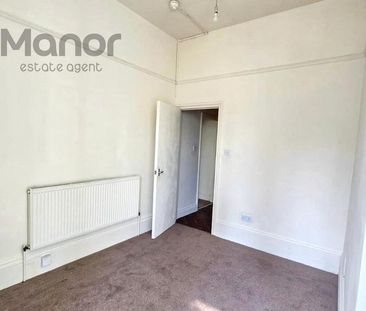 1 bedroom ground floor flat to rent - Photo 4