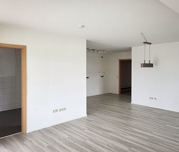 Renovierte und modernisierte, barrierefreie und rollstuhlgerechte 2 Zimmerwohnung zu vermieten! - Photo 2