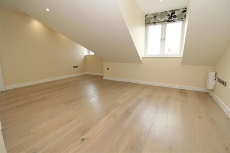 Flat – Purpose Built – 17 Malden Close, Cambridge 17 - To Rent - Photo 4