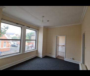 Studio Flat, St James's Road, CR0 - Photo 2