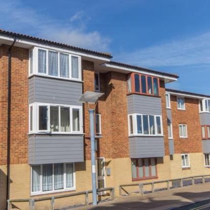 Bridge Court, Newhaven 2 bedroom flat to rent - Photo 4