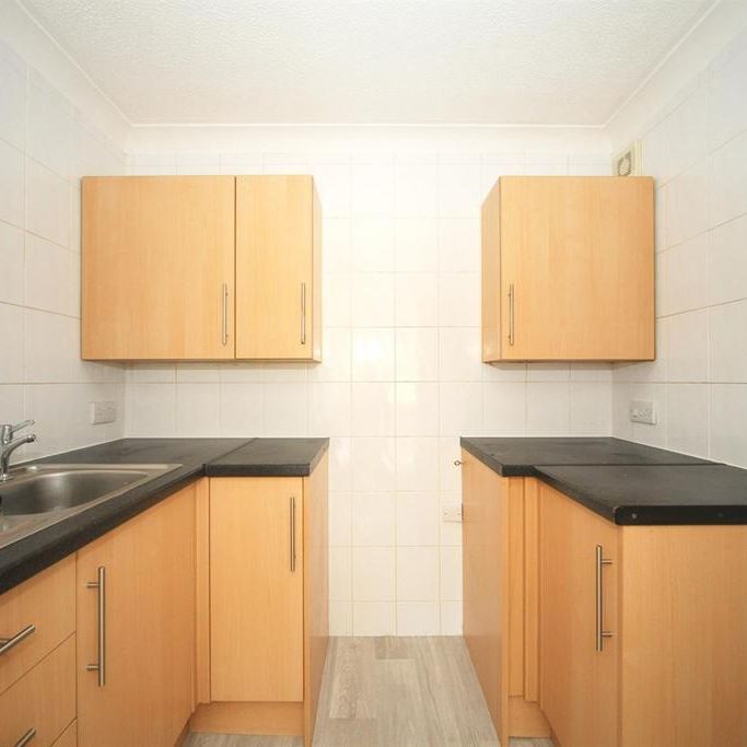 1 bedroom retirement property to rent - Photo 1