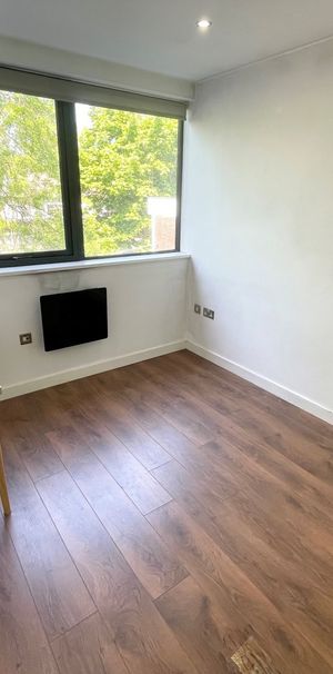 D B H House, Carlton Square, NG4, Nottingham - Photo 1