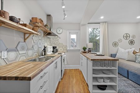 85 Fifth Ave #2, Otta - Photo 5