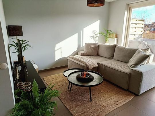 Appartement te huur - Photo 1