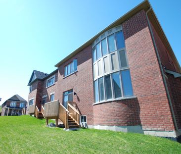 For Lease - 45 Frank Kelly Drive, East Gwillimbury, Ontario - Photo 6