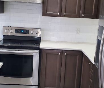 For Lease - 103 Bridlewood Boulevard, Whitby, Ontario - Photo 6