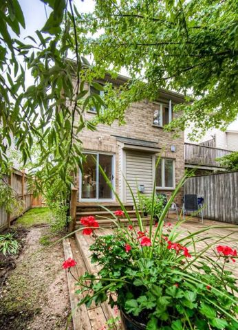 For Lease - 2096 Glenhampton Road, Oakville, Ontario - Photo 3