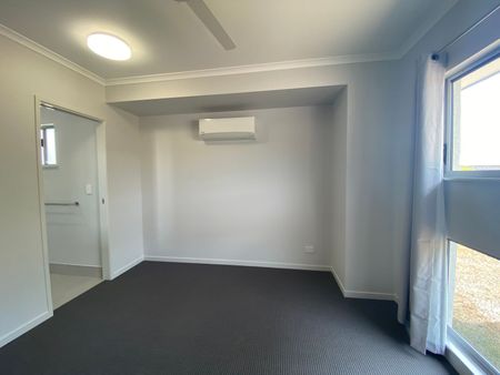 MODERN & CONVENIENT - Photo 3