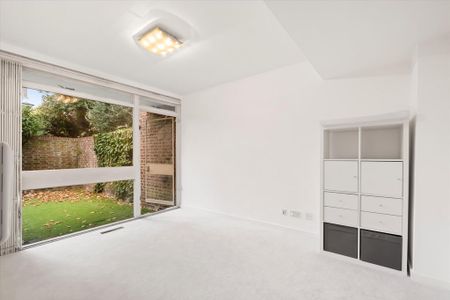 5 bedroom terraced house to rent - Photo 3