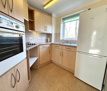 Addlestone Park, Addlestone, Surrey, KT15 - Photo 6