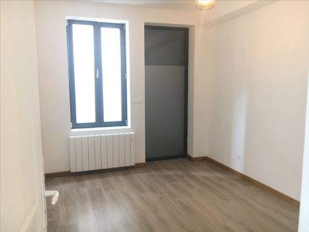 Location Appartement 2 pièces 35m² - Photo 2